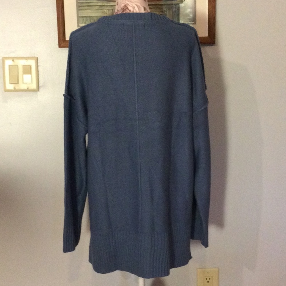 Merokeety Blue Sweater - Picture 2 of 11